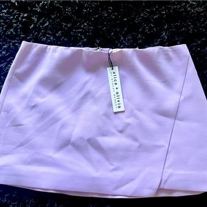 NWT Alice + Olivia miniskirt sz 6